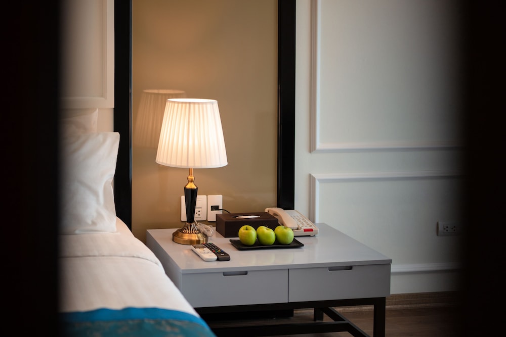 grand dragon hotel hanoi