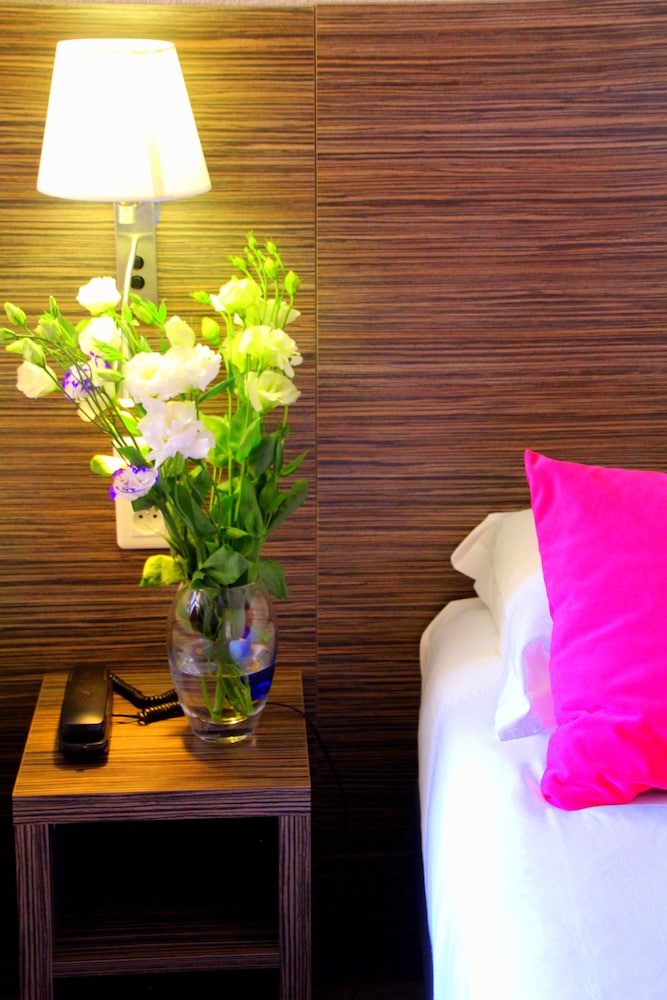 hotel menton riviera