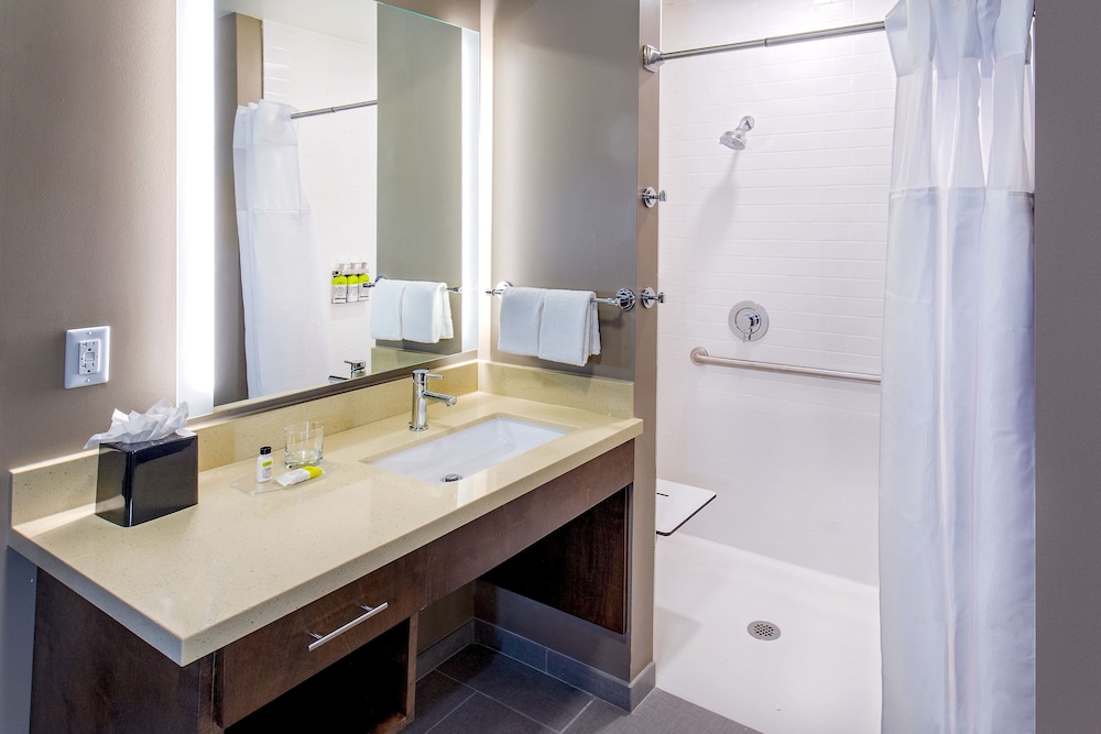 staybridge suites charlottesville airport an ihg hotel