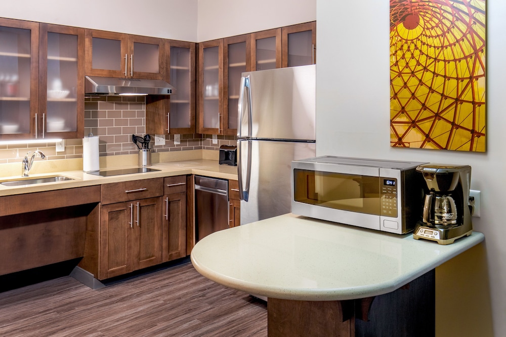 staybridge suites charlottesville airport an ihg hotel