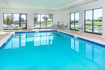 staybridge suites charlottesville airport an ihg hotel