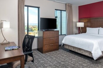 staybridge suites charlottesville airport an ihg hotel