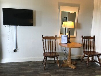 Wachapreague Inn,,3 star