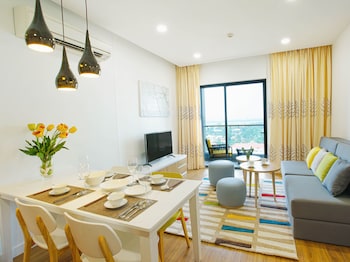 republic plaza serviced apartment