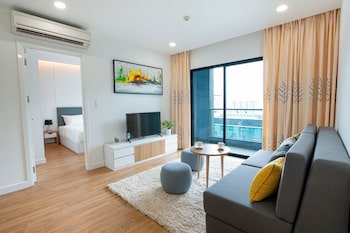 republic plaza serviced apartment