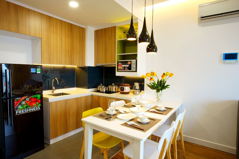 republic plaza serviced apartment