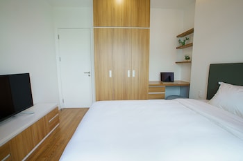 republic plaza serviced apartment