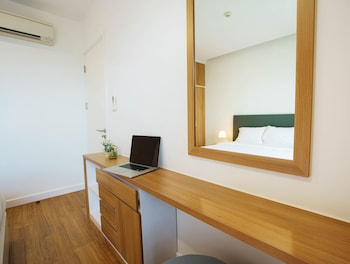 republic plaza serviced apartment