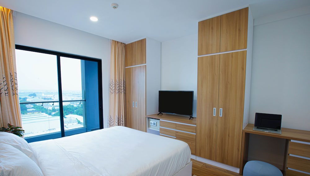 republic plaza serviced apartment