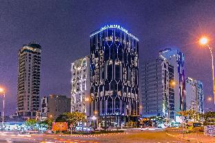 stella maris beach danang