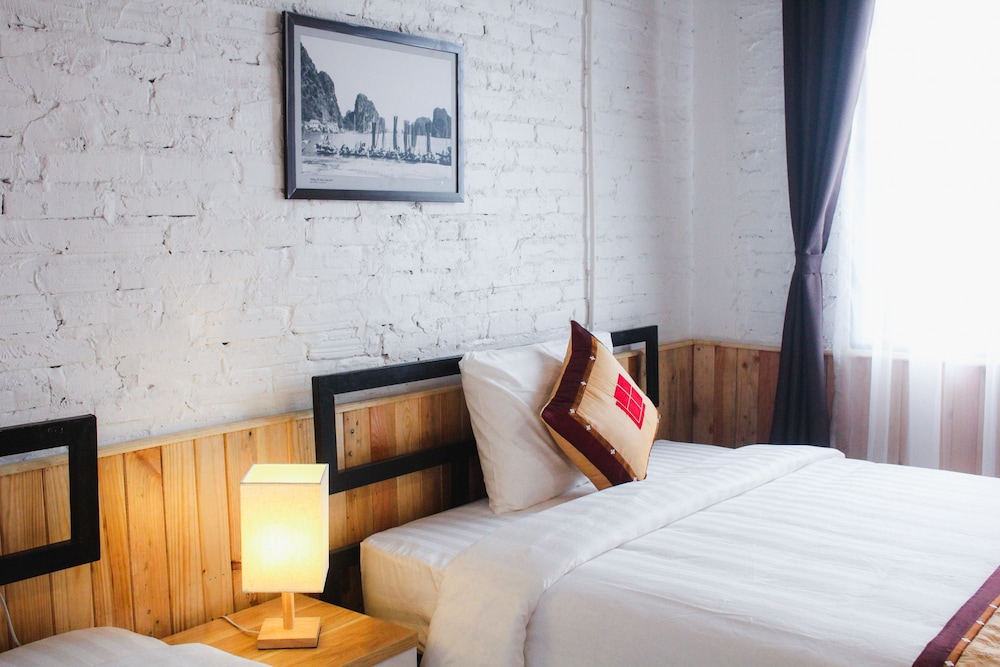 aroma ha long hostel