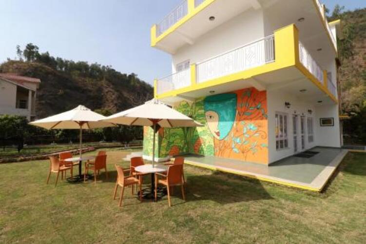 four banyans spirit and nature resort