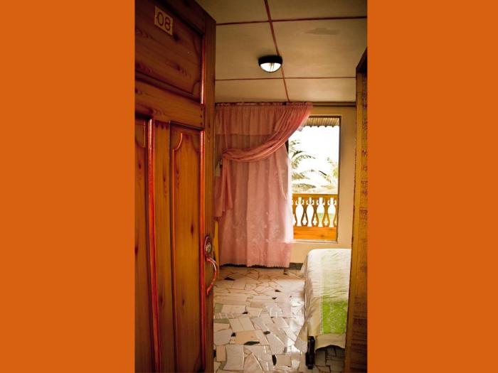 yellow moon guesthouse apartments