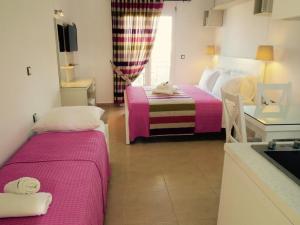 Hotel Mira Mare,Ksamil>>Borsh,3 star