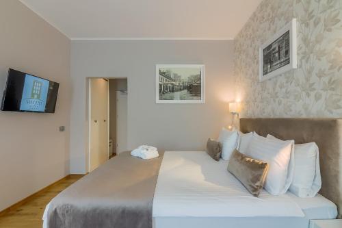 new era hotel bucharest city