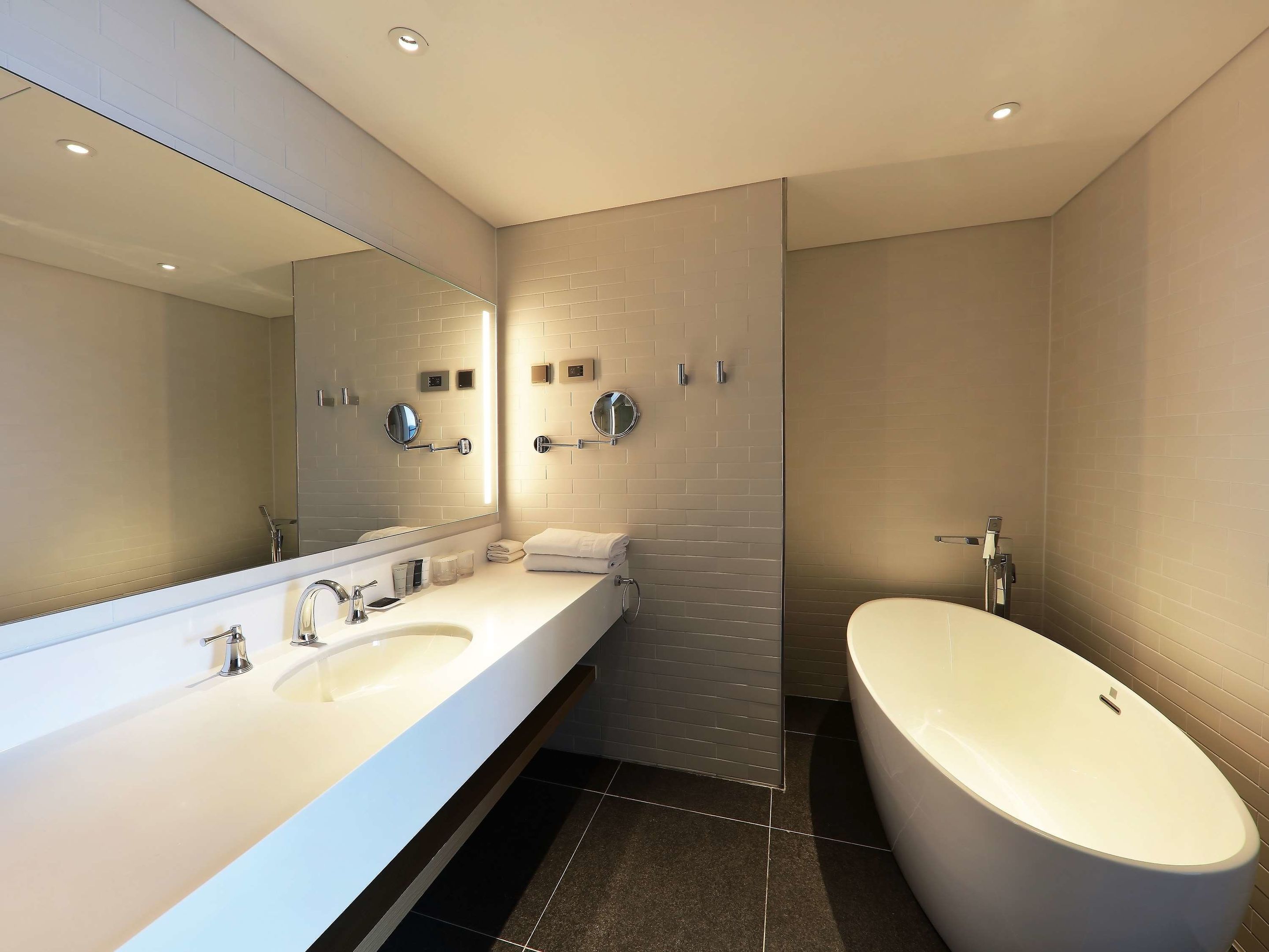 mercure ambassador ulsan