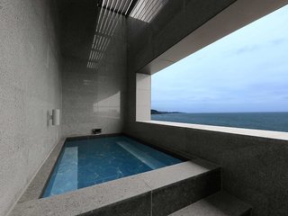 mercure ambassador ulsan