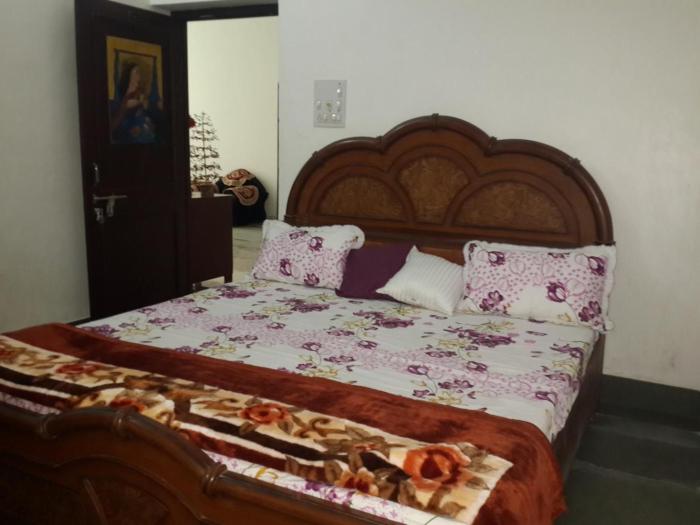 singhi villa guest house