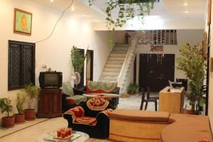 singhi villa guest house