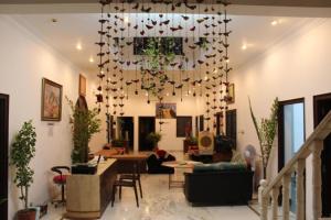 singhi villa guest house