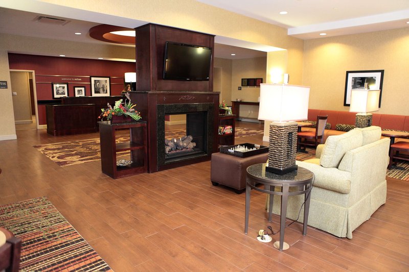 hampton inn milan tn