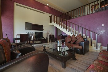 hollywood inn hotel