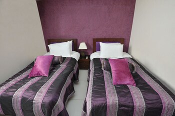 hollywood inn hotel