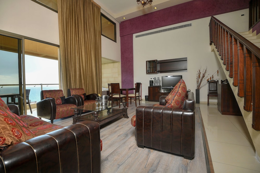 hollywood inn hotel