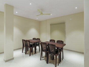 capital o 22922 hotel siddartha grand