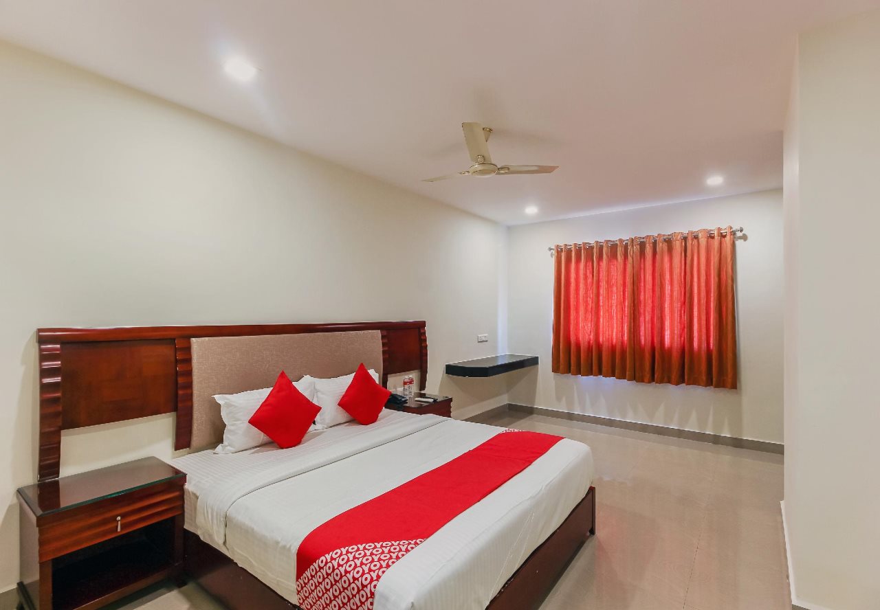 oyo 24799 redlas inn