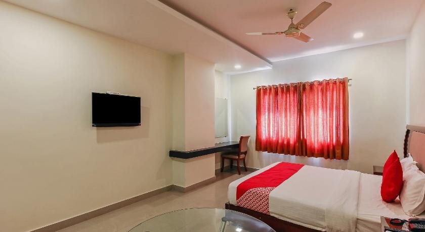 oyo 24799 redlas inn