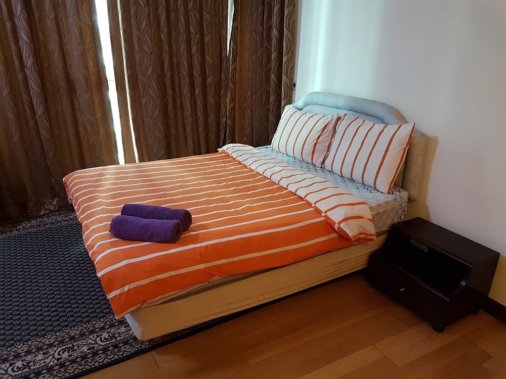 regalia studio 109 suites