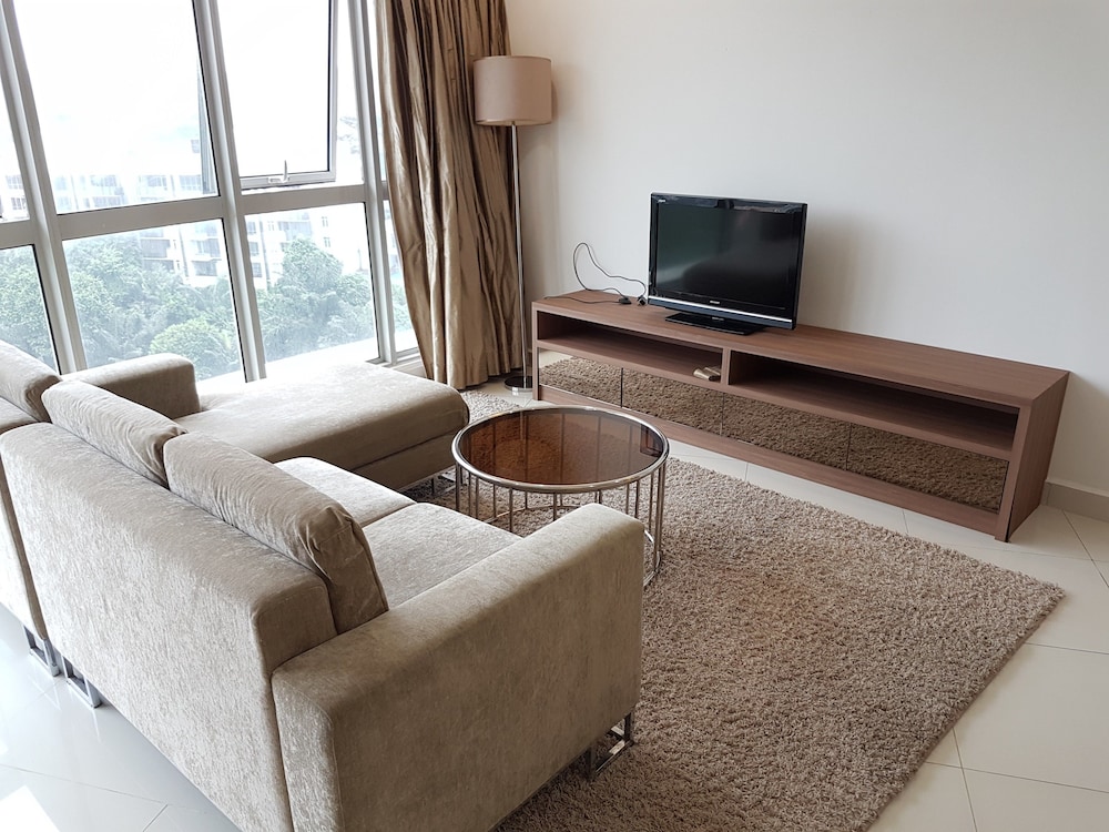 regalia studio 109 suites