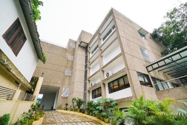 capital o 15754 mookkannoor tourist home