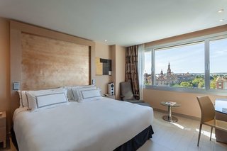 the level at melia sevilla