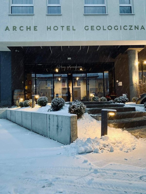 arche hotel geologiczna