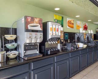 Quality Inn & Suites On The Beach,North Beach>>Corpus Christi,3 star