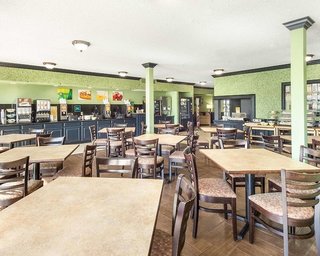 Quality Inn & Suites On The Beach,North Beach>>Corpus Christi,3 star