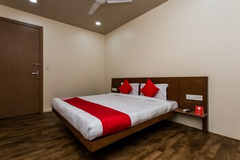 oyo 11929 hotel ridhi sidhi