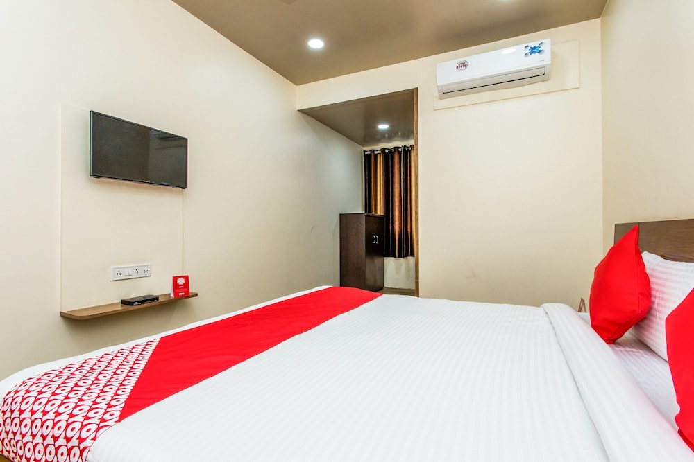 oyo 11929 hotel ridhi sidhi