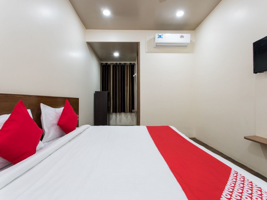oyo 11929 hotel ridhi sidhi
