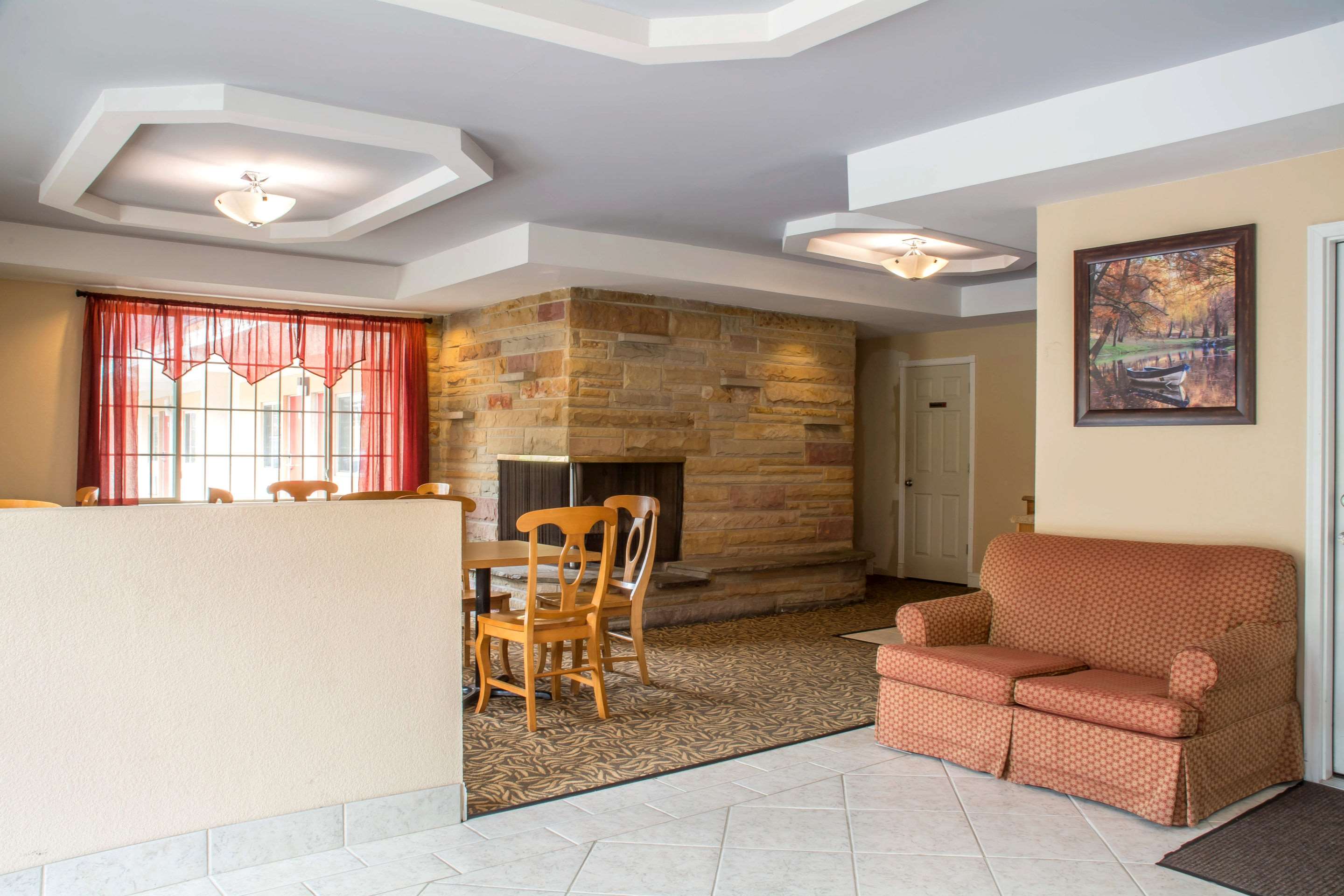 econo lodge bradford