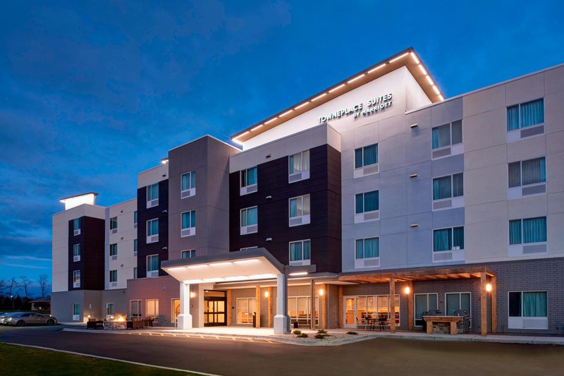 towneplace suites by marriott grand rapids airport