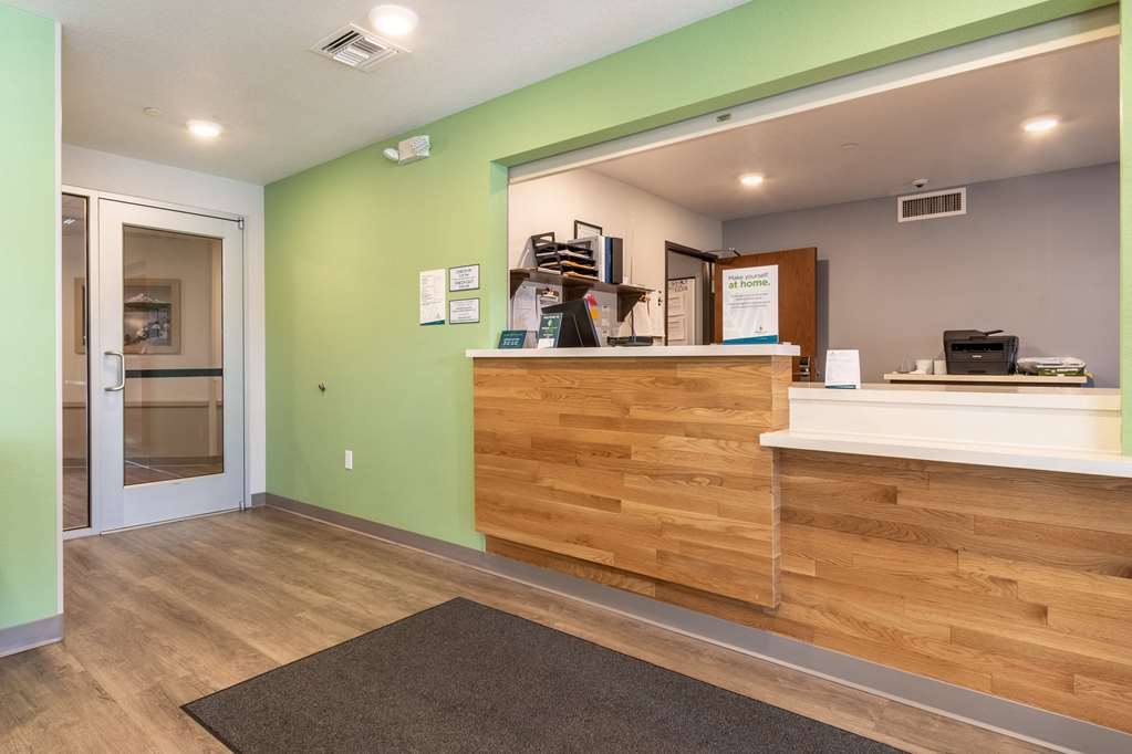 extended stay america suites portland east