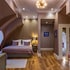 art gallery hotel
