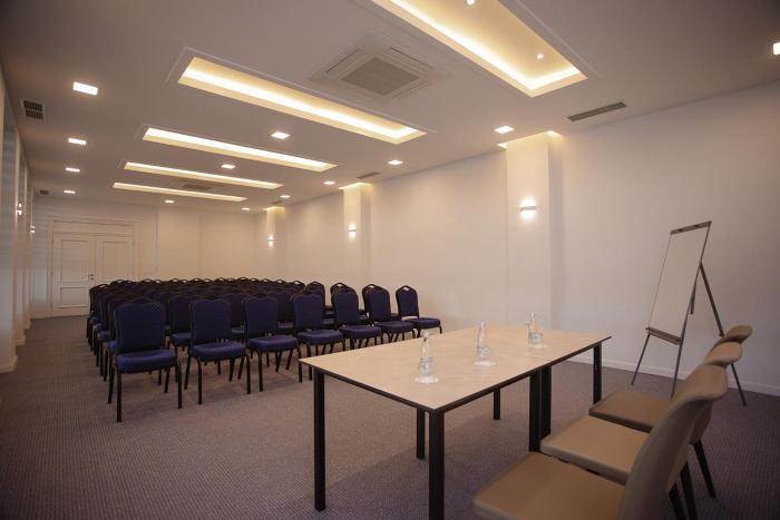 hotel exalco al