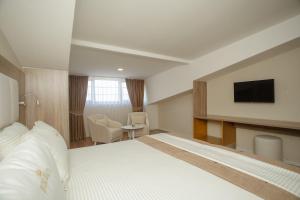 hotel exalco al