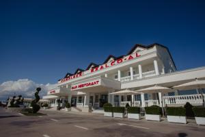 hotel exalco al