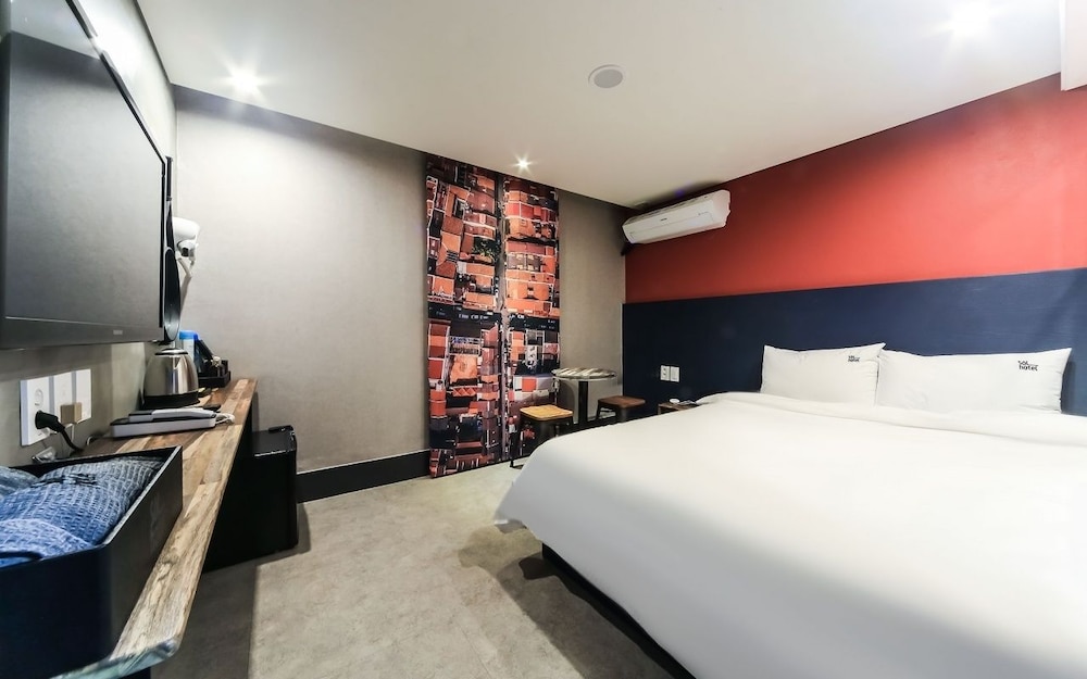sol motel