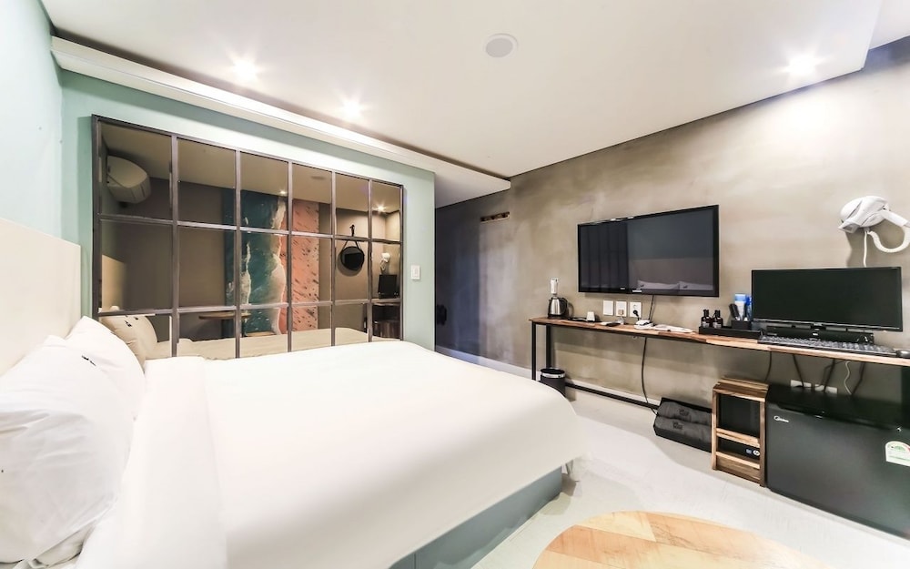 sol motel